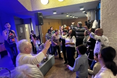 8bb43d94-7c33-4181-b23c-86834aaa4180